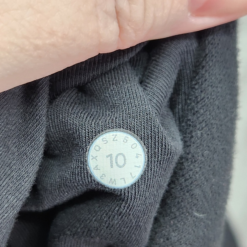 Lululemon Floral Flock Pullover Womens 10 Black Funnel Neck Sweatshirt Back Zip‎ - Picture 5 of 11